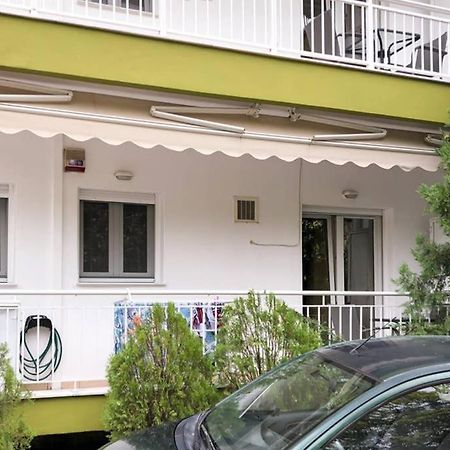 Cozy Studio Near The Beach Nea Iraklitsa Ngoại thất bức ảnh