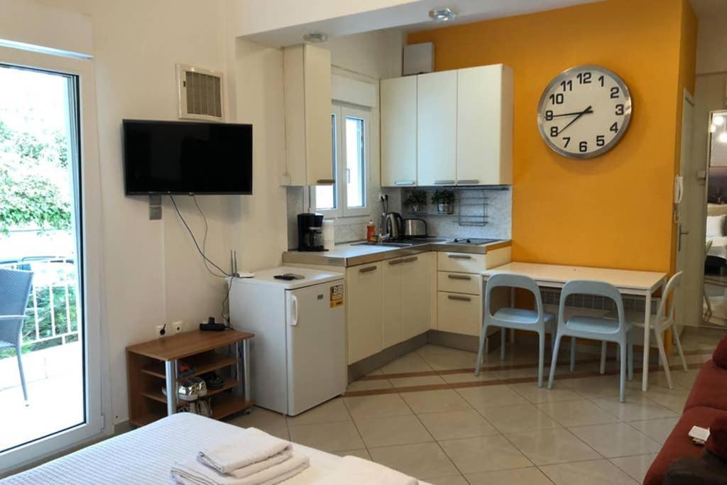 Cozy Studio Near The Beach Nea Iraklitsa Ngoại thất bức ảnh